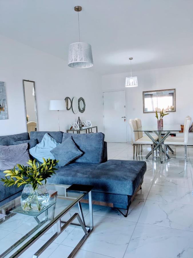 Diana Apartment Limassol Luaran gambar
