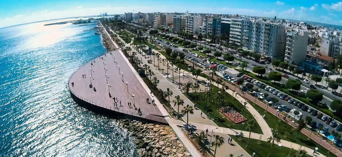 Diana Apartment Limassol Luaran gambar